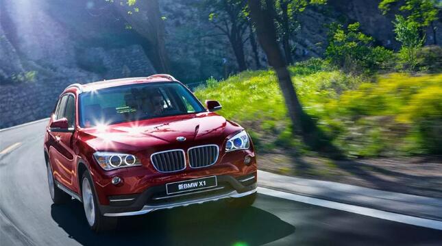 了解這些小技巧,包你開車穩(wěn)穩(wěn)當(dāng)當(dāng)! 了解這些小技巧,包你開車穩(wěn)穩(wěn)當(dāng)當(dāng)!